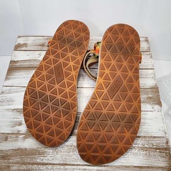 Women's sz 9 Teva Universal Ombre fire flame orange yellow activewear sandals - Picture 9 of 9